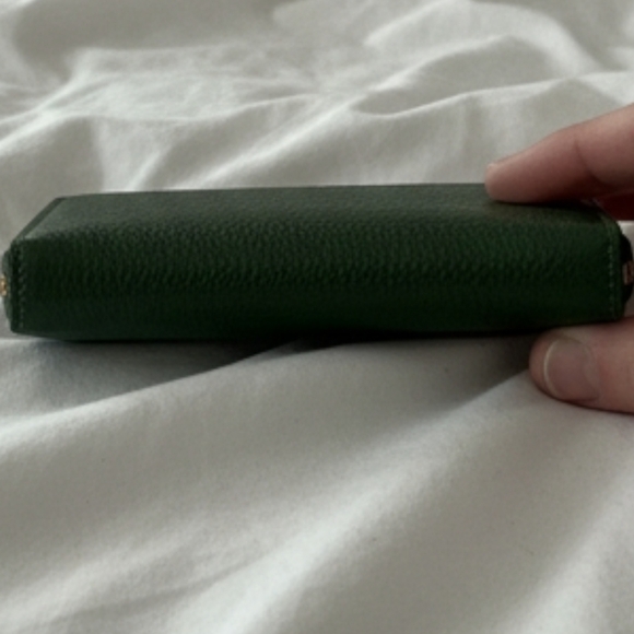 Would You Like To Win This Givy? - Picture 3 of 10